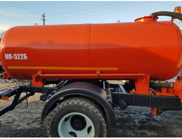 Вакуумная ассенизаторская машина на шасси ГАЗ-3309
